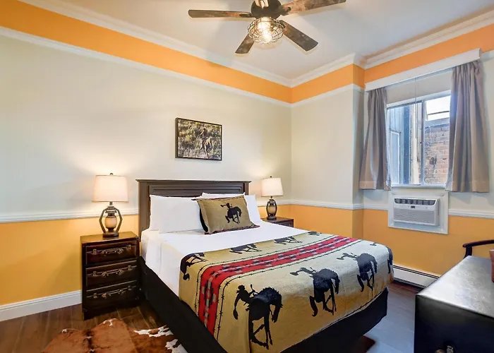 St. Michael, Bw Premier Collection Hotel