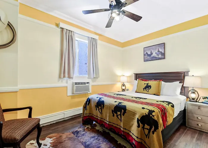 St. Michael, Bw Premier Collection Hotel