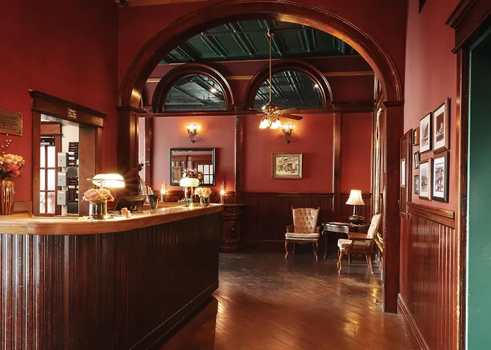 St. Michael, Bw Premier Collection Hotel Prescott
